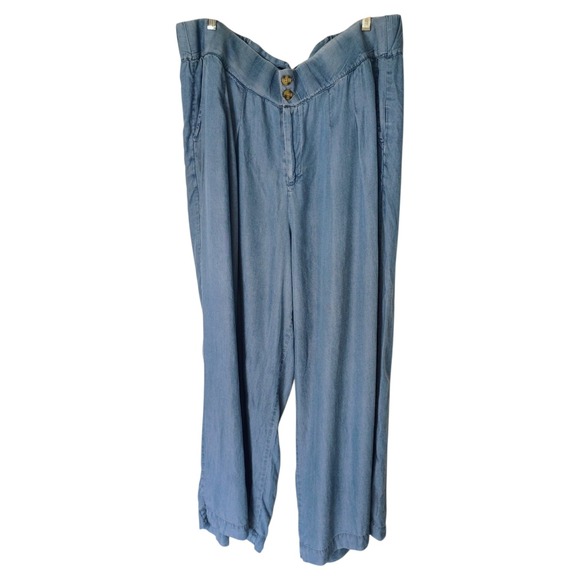 torrid Pants - Torrid Womens Plus Size 22 Light Wash Blue Chambray Wide Leg Pleated Pants